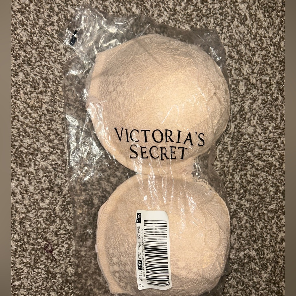 Victoria secret bra